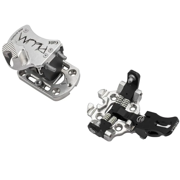 PLUM GUIDE 12 GREY 23 1 PLUM GUIDE 12 GREY 23