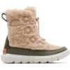 SOREL YOUTH EXPLORER COZY NOVA SAND STON 23