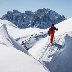 FISCHER HANNIBAL 106 CARBON + DYNAFIT SPEED TURN BLUE -SnowPro Ski Deals Store 9 76310 hannibal 106 carbon a18919 02